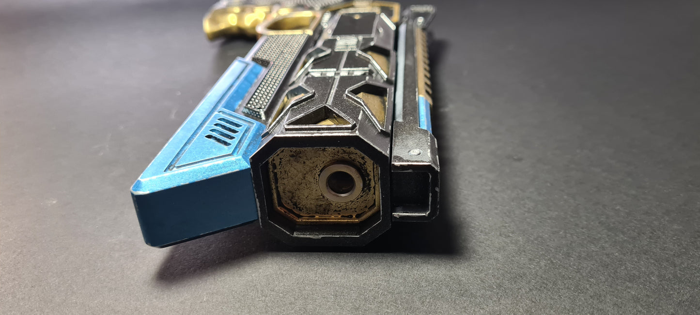 Apex Legends Wingman prop