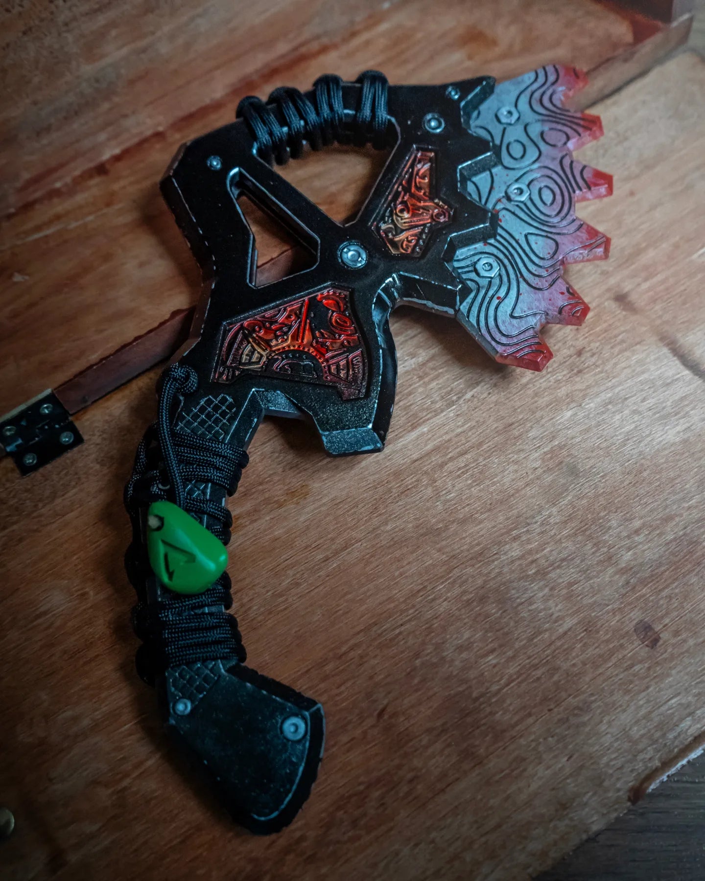 Apex Legends Gibraltar Heirloom Prop